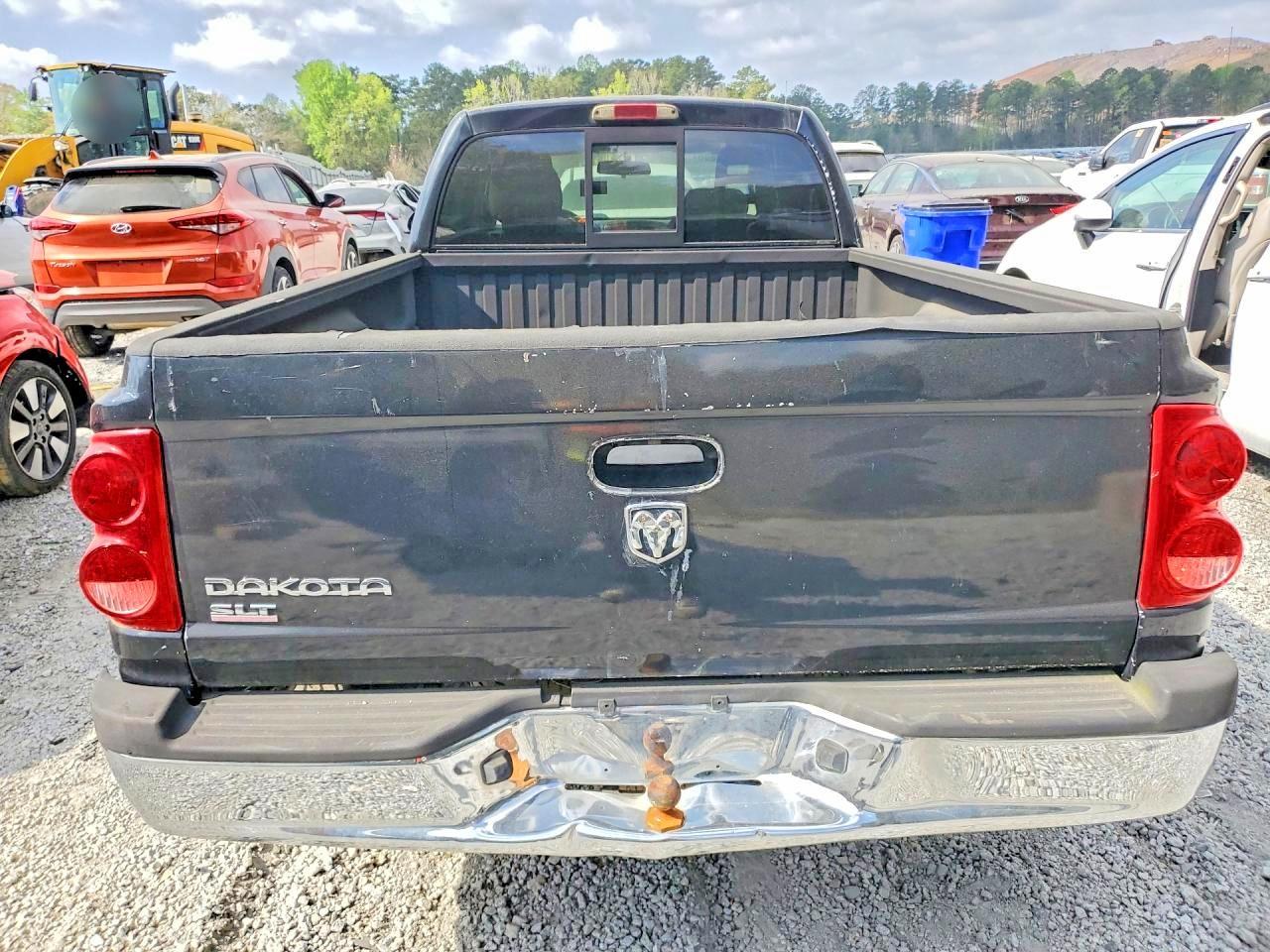 2006 Dodge Dakota Slt - Image 6