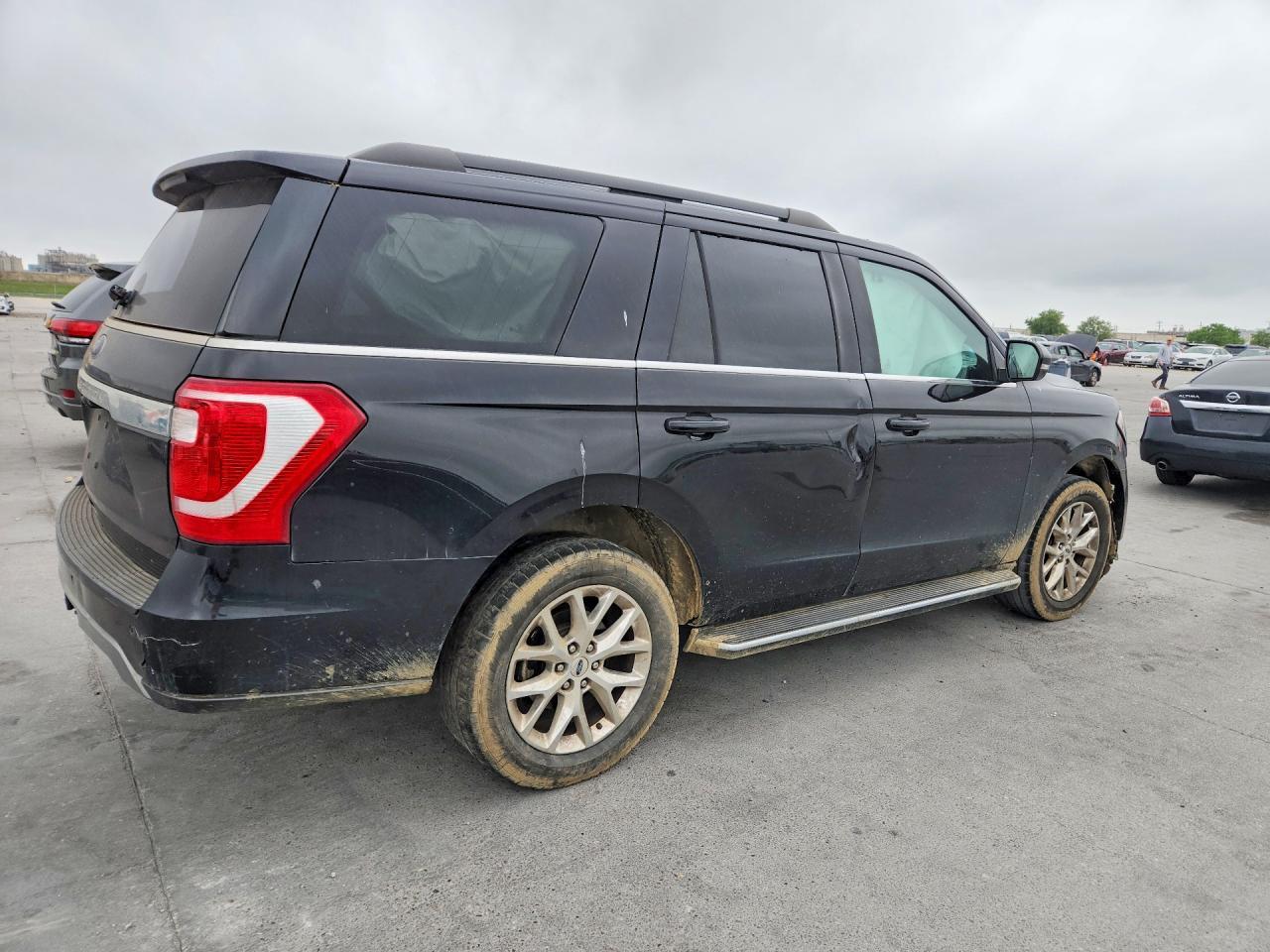 2020 Ford Expedition Xlt - Фото 3