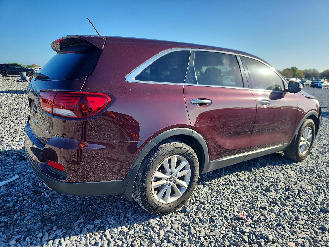 2019 Kia Sorento Lx - Image 3