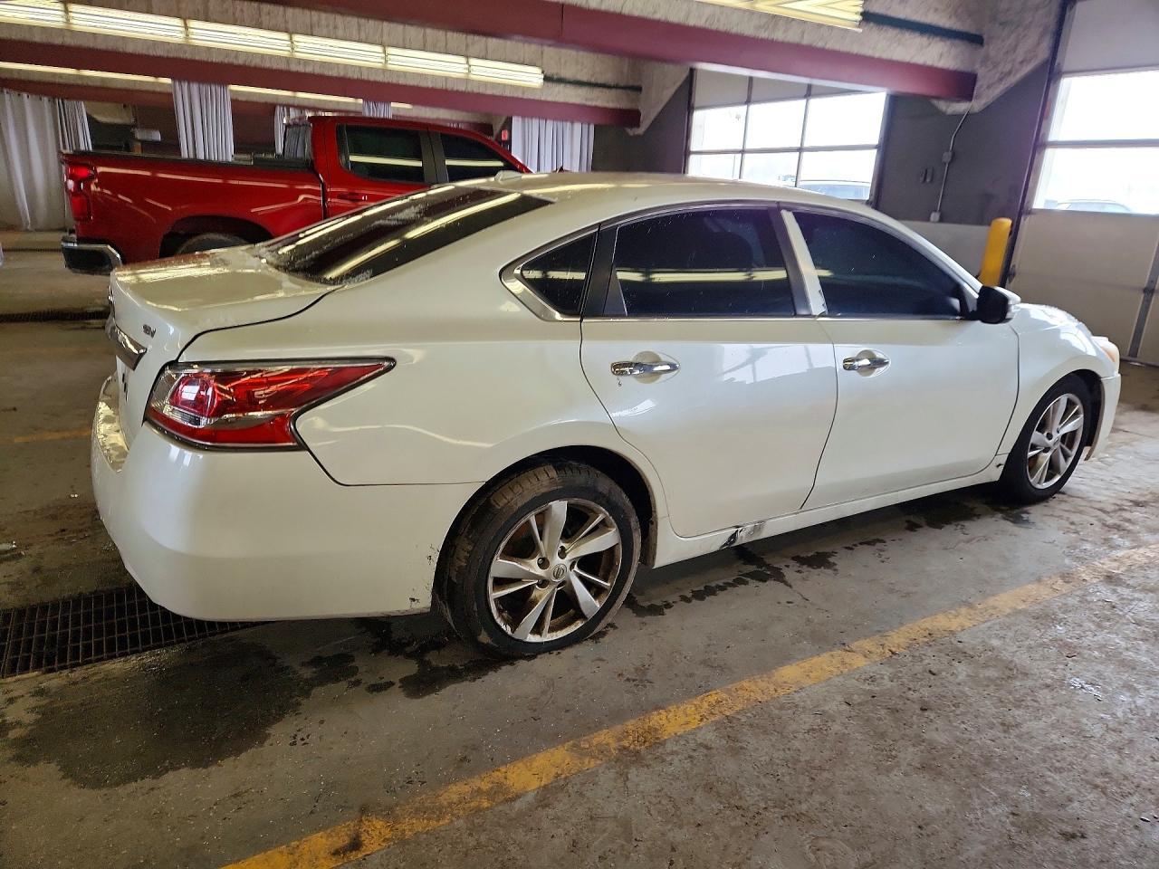 2015 Nissan Altima 2.5 Sv - Фото 3