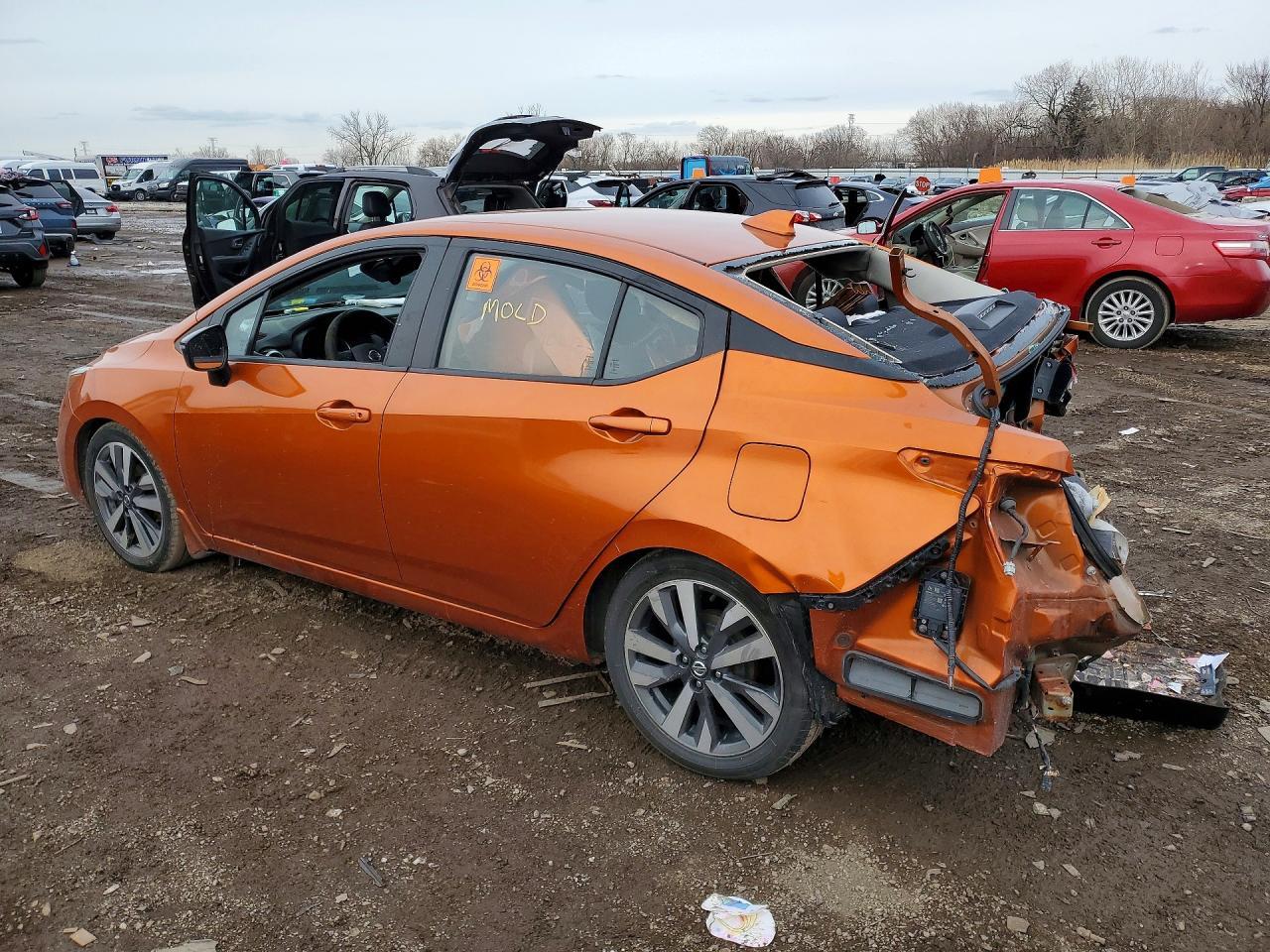 2020 Nissan Versa Sr - Фото 2