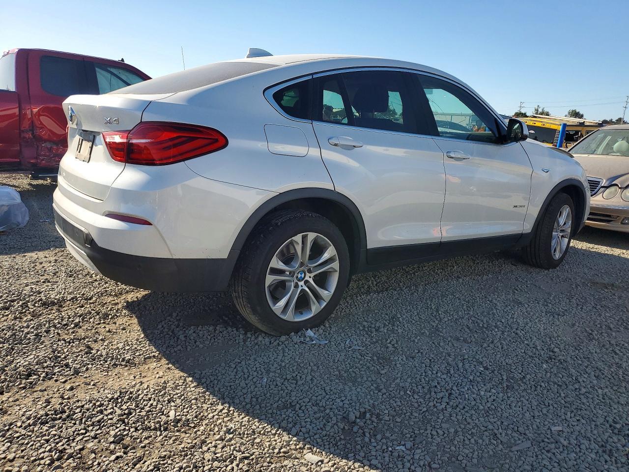 2016 BMW X4 xDrive28I - Фото 3