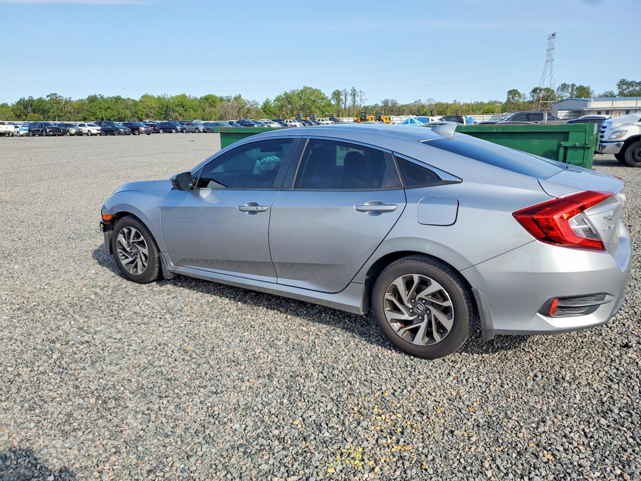 2017 Honda Civic Ex - Image 3