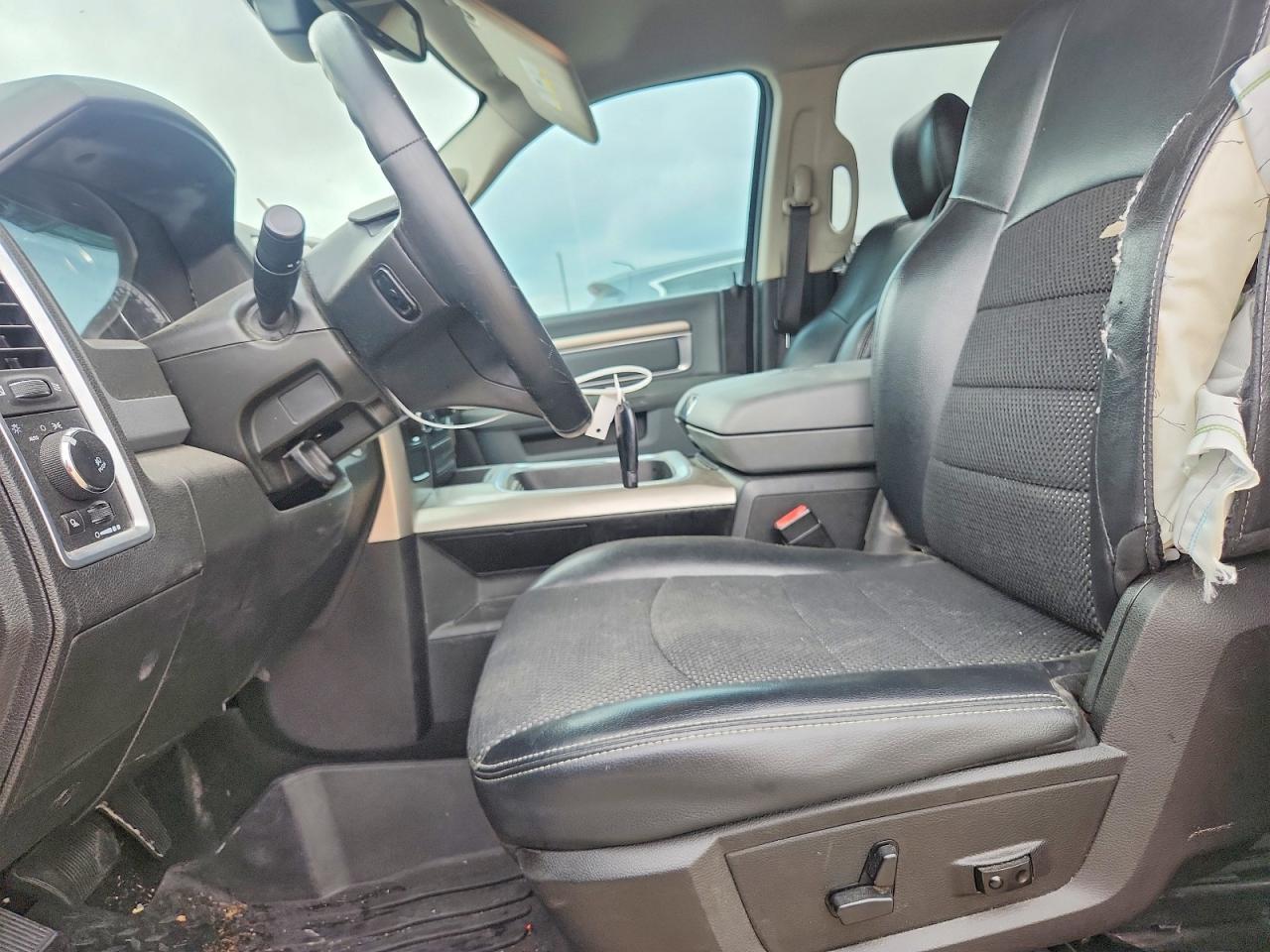 2019 Ram 1500 Classic Slt - Image 7