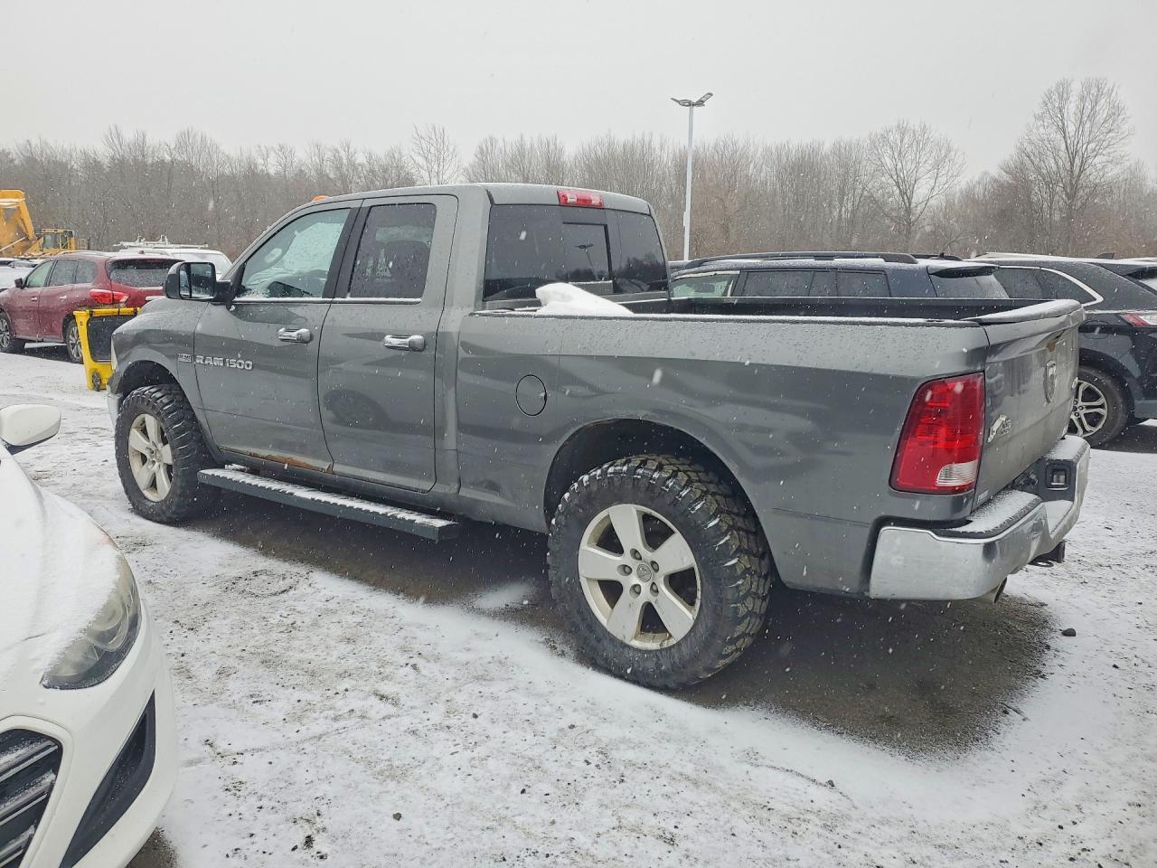 2012 Dodge Ram 1500 Slt - Фото 2