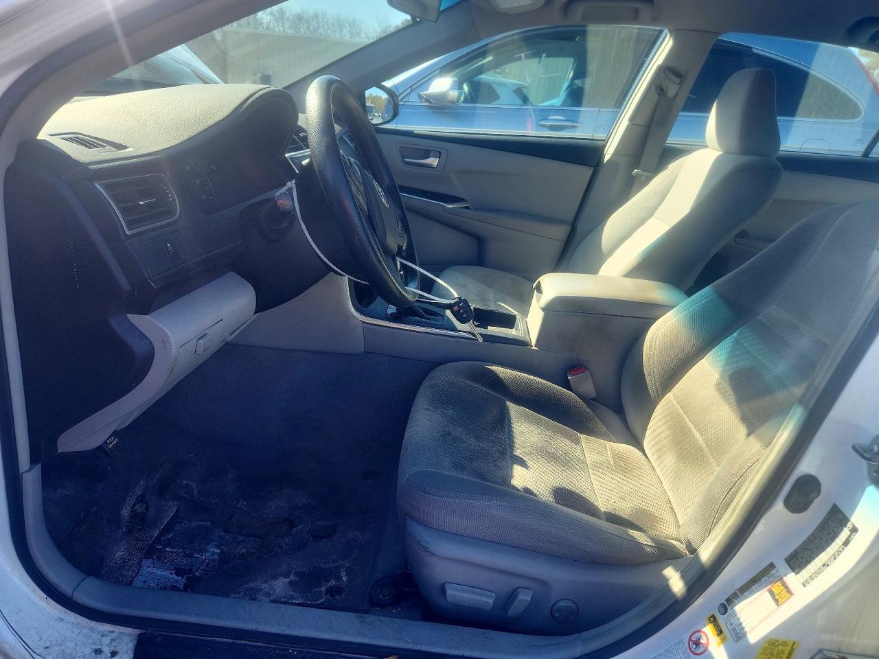 2015 Toyota Camry Le - Фото 7