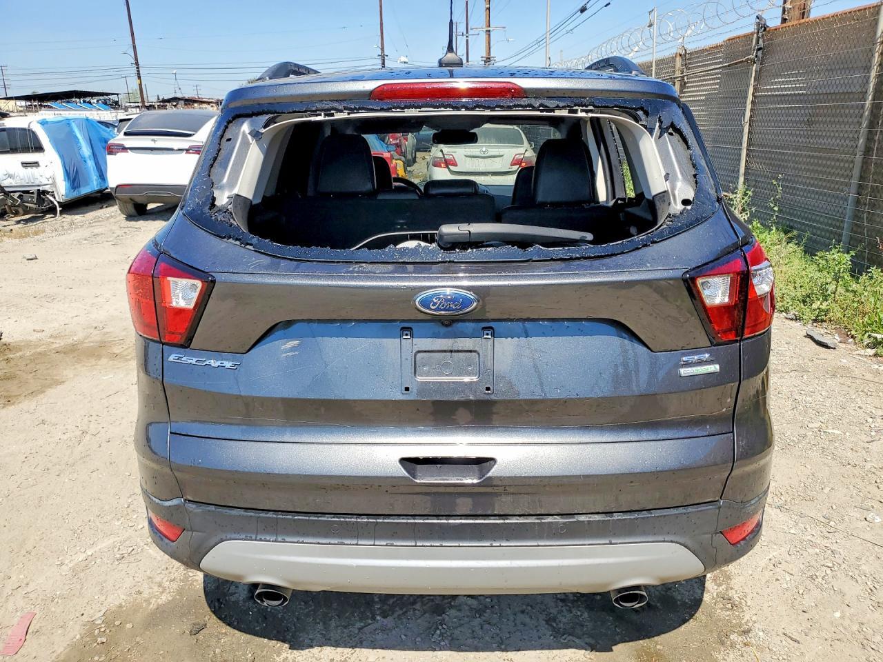 2019 Ford Escape Sel - Фото 6