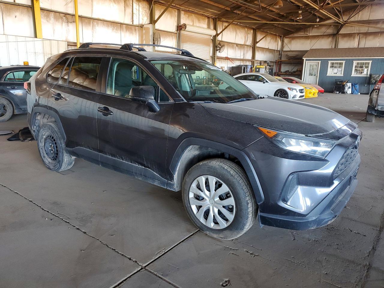 2021 Toyota Rav4 Le - Фото 4