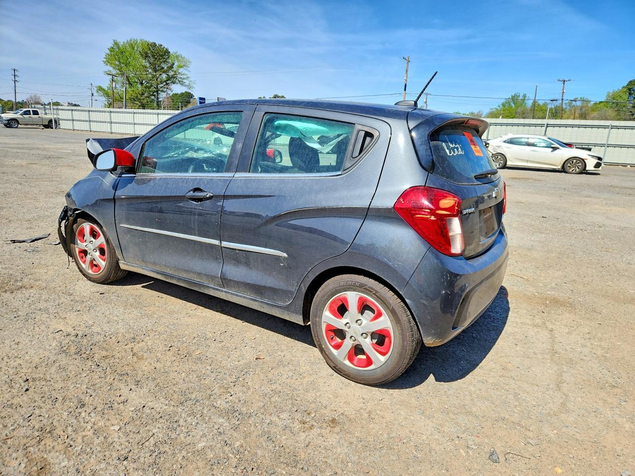2022 Chevrolet Spark 1Lt - Фото 2