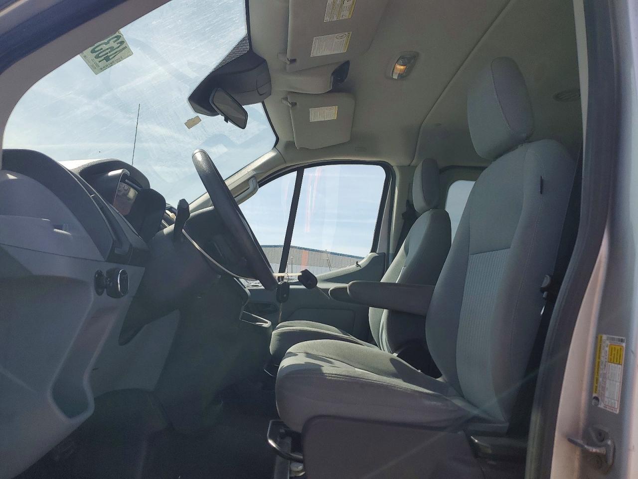 2015 Ford Transit T-350 - Фото 7