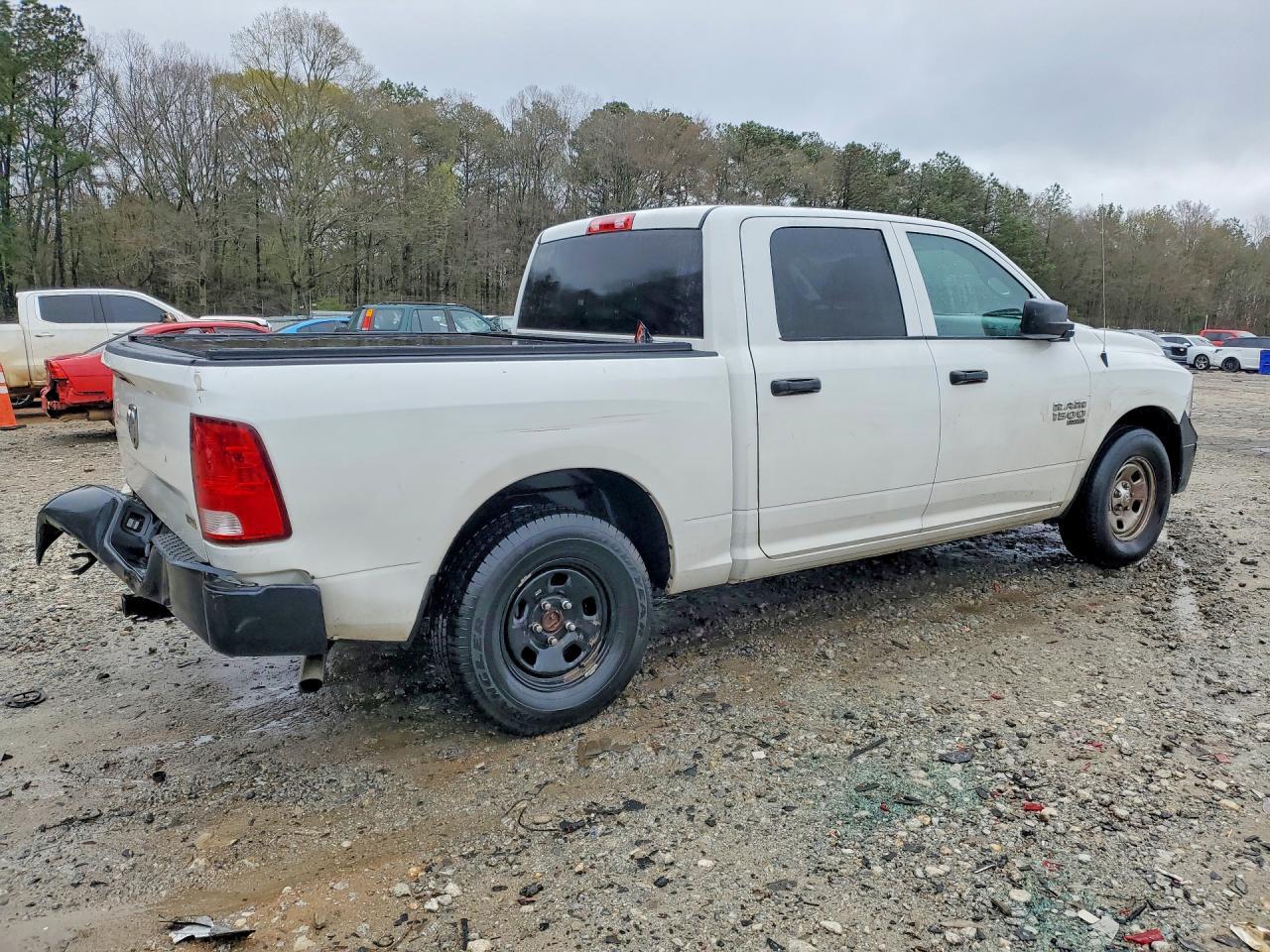 2019 Ram 1500 Classic Tradesman - Фото 3