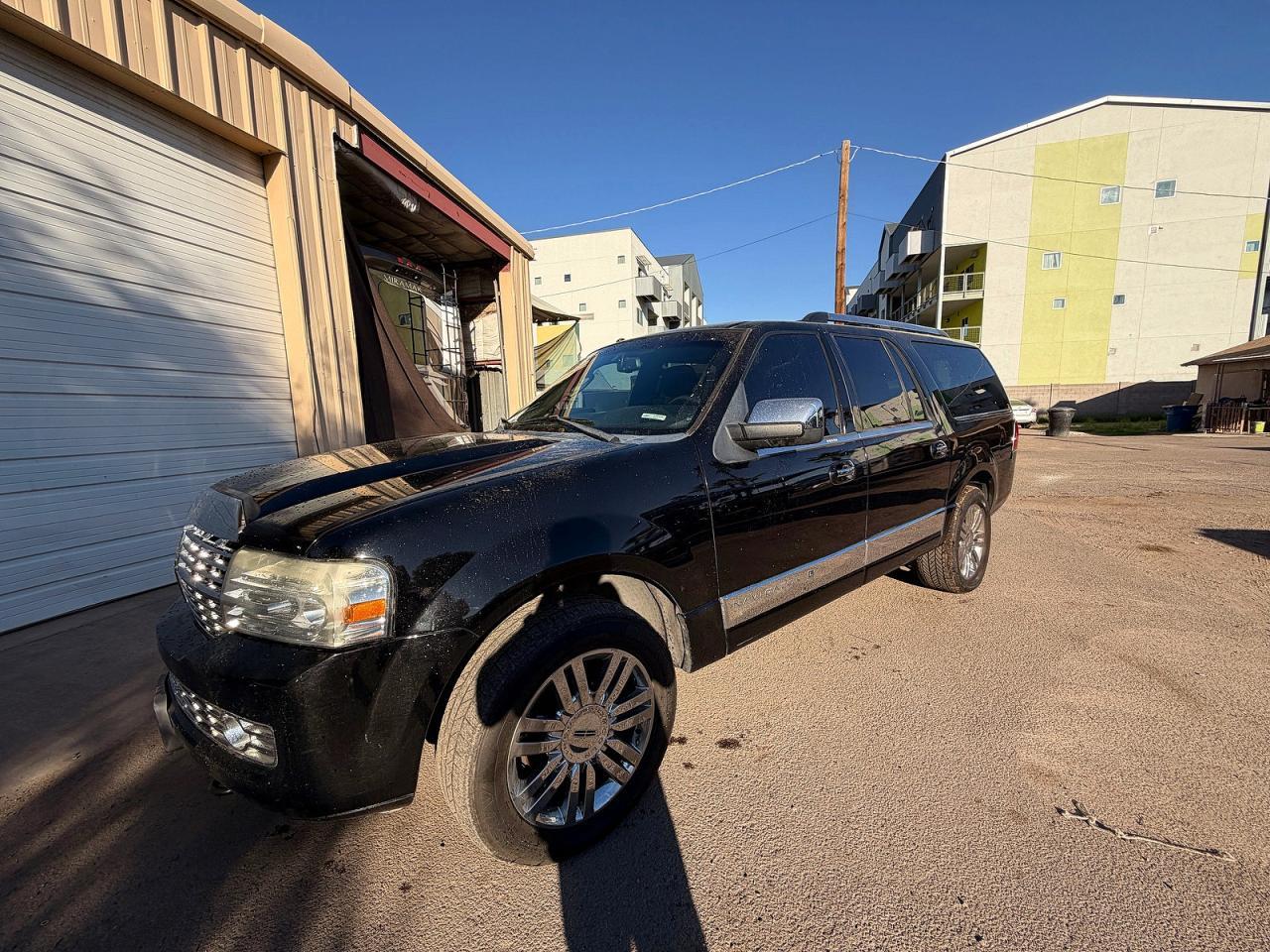 2008 Lincoln Navigator L - Фото 2