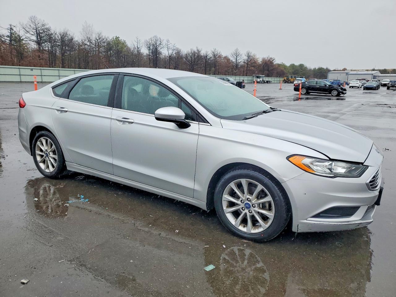 2017 Ford Fusion Se - Фото 4