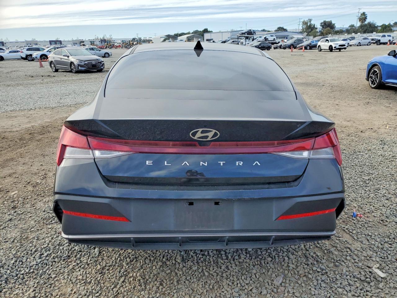 2024 Hyundai Elantra Sel - Фото 6