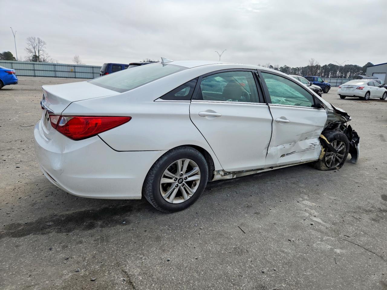 2012 Hyundai Sonata Gls - Фото 3