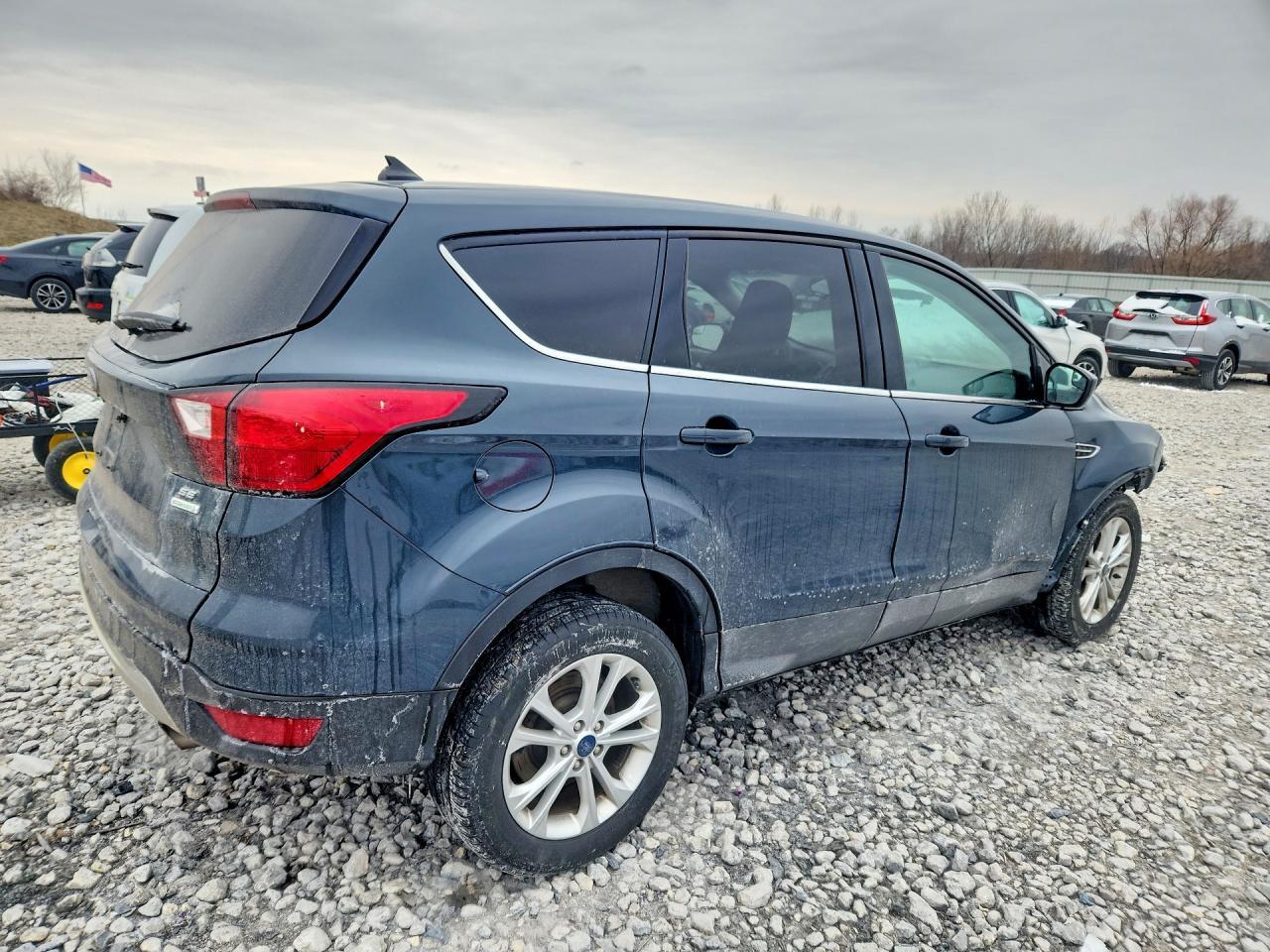 2019 Ford Escape Se - Фото 3