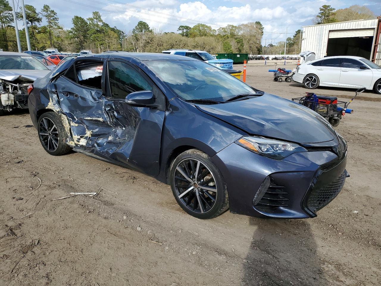 2017 Toyota Corolla Se - Image 4