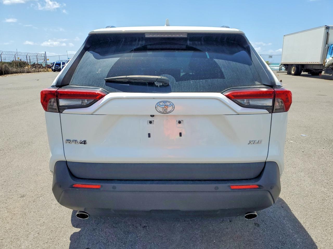 2024 Toyota Rav4 Xle Premium - Фото 6