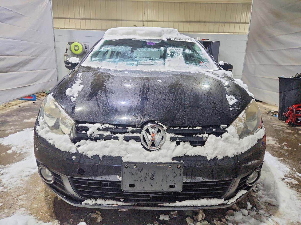 2013 Volkswagen Golf - Image 5
