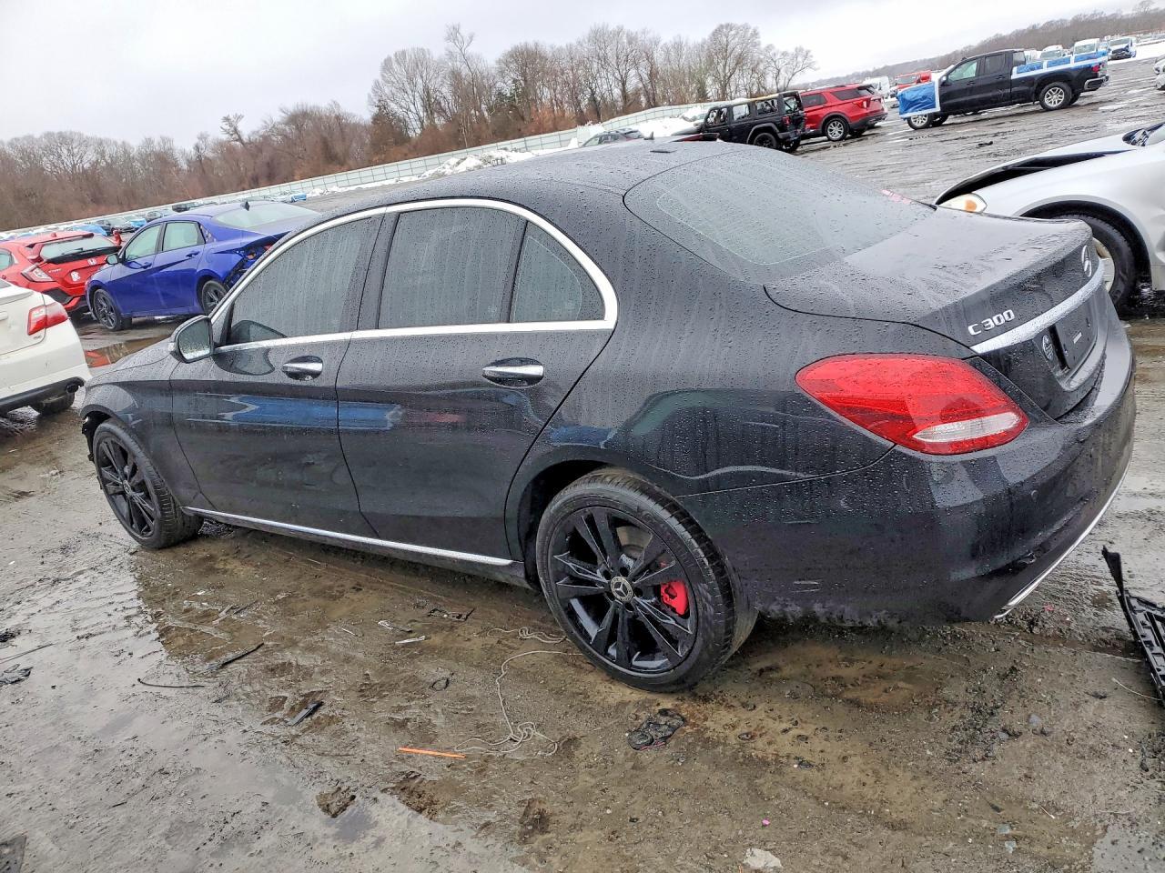2018 Mercedes-Benz C 300 4Matic - Фото 2