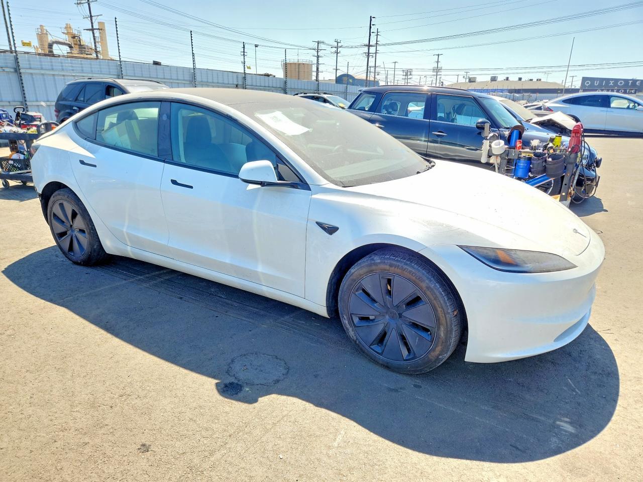 2024 Tesla Model 3 - Фото 4