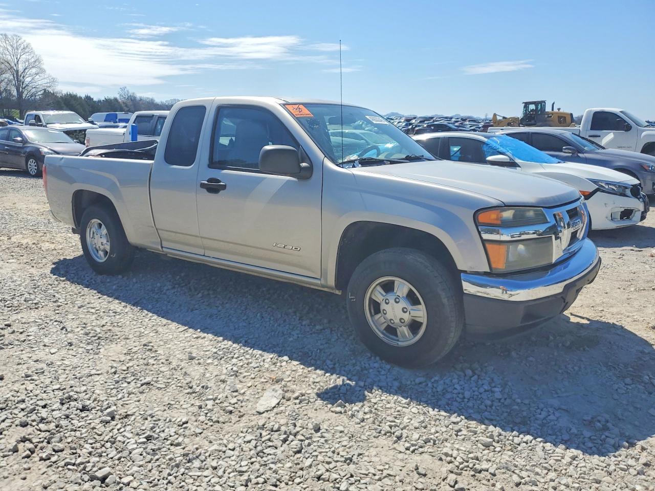 2008 Isuzu I-290 - Image 4