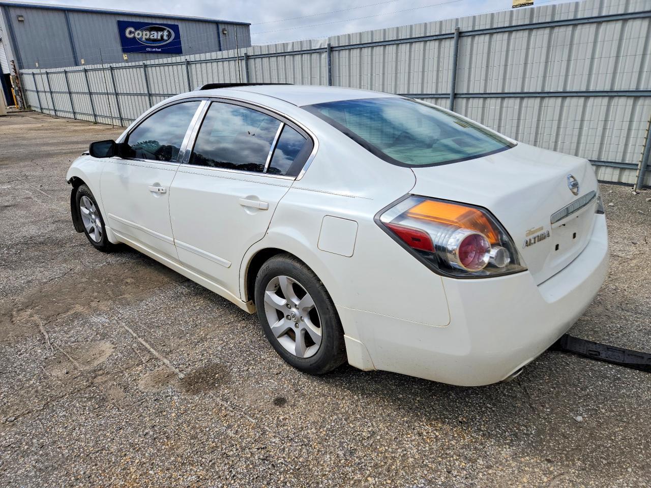 2008 Nissan Altima 2.5 - Image 2