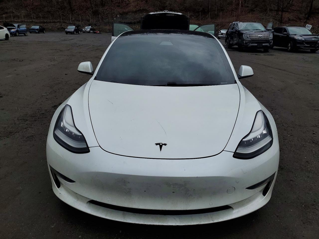 2020 Tesla Model 3 - Image 5