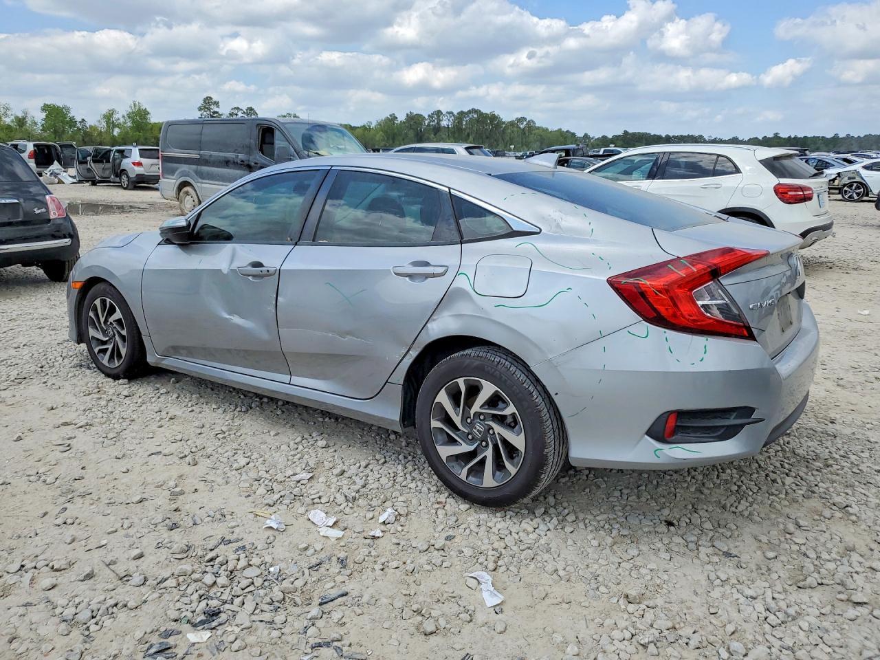 2017 Honda Civic Ex - Image 2