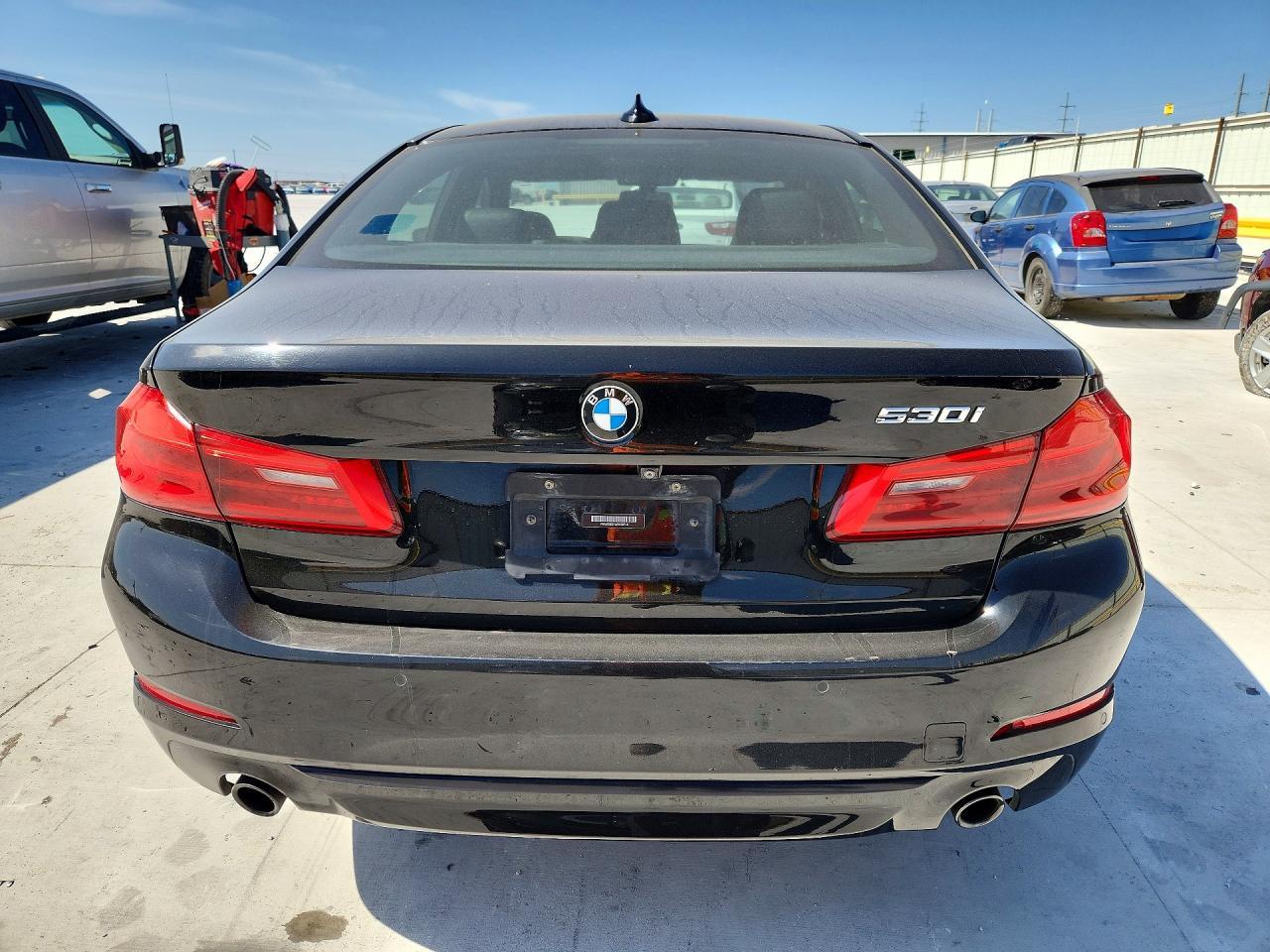 2020 BMW 530 I - Фото 6