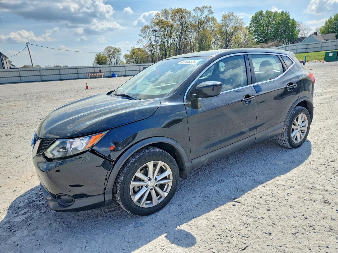 2017 Nissan Rogue Sport S