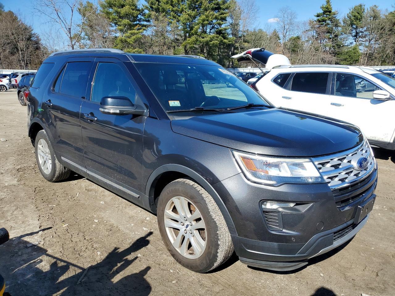 2018 Ford Explorer Xlt - Фото 4