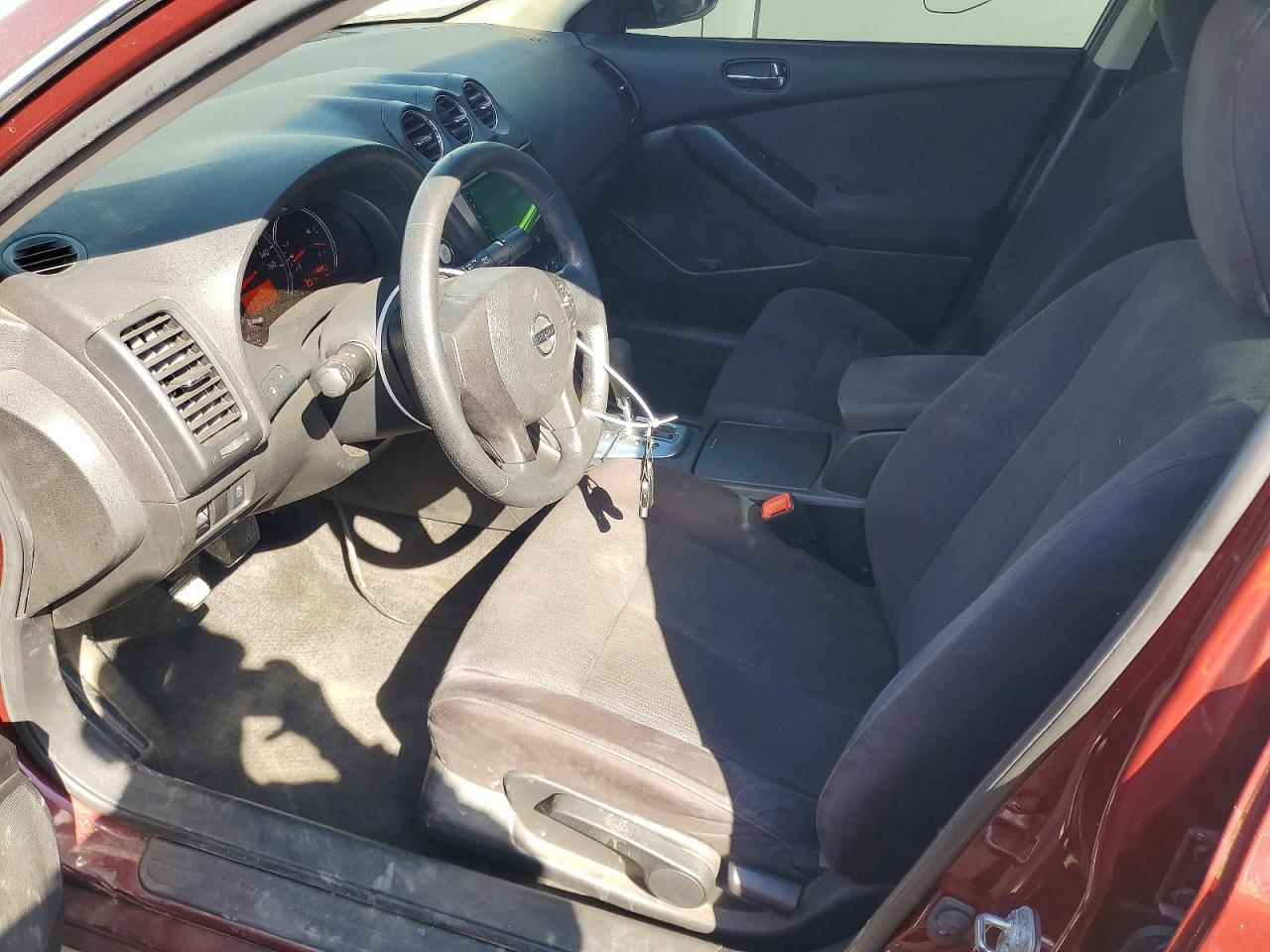 2011 Nissan Altima 2.5 - Фото 7