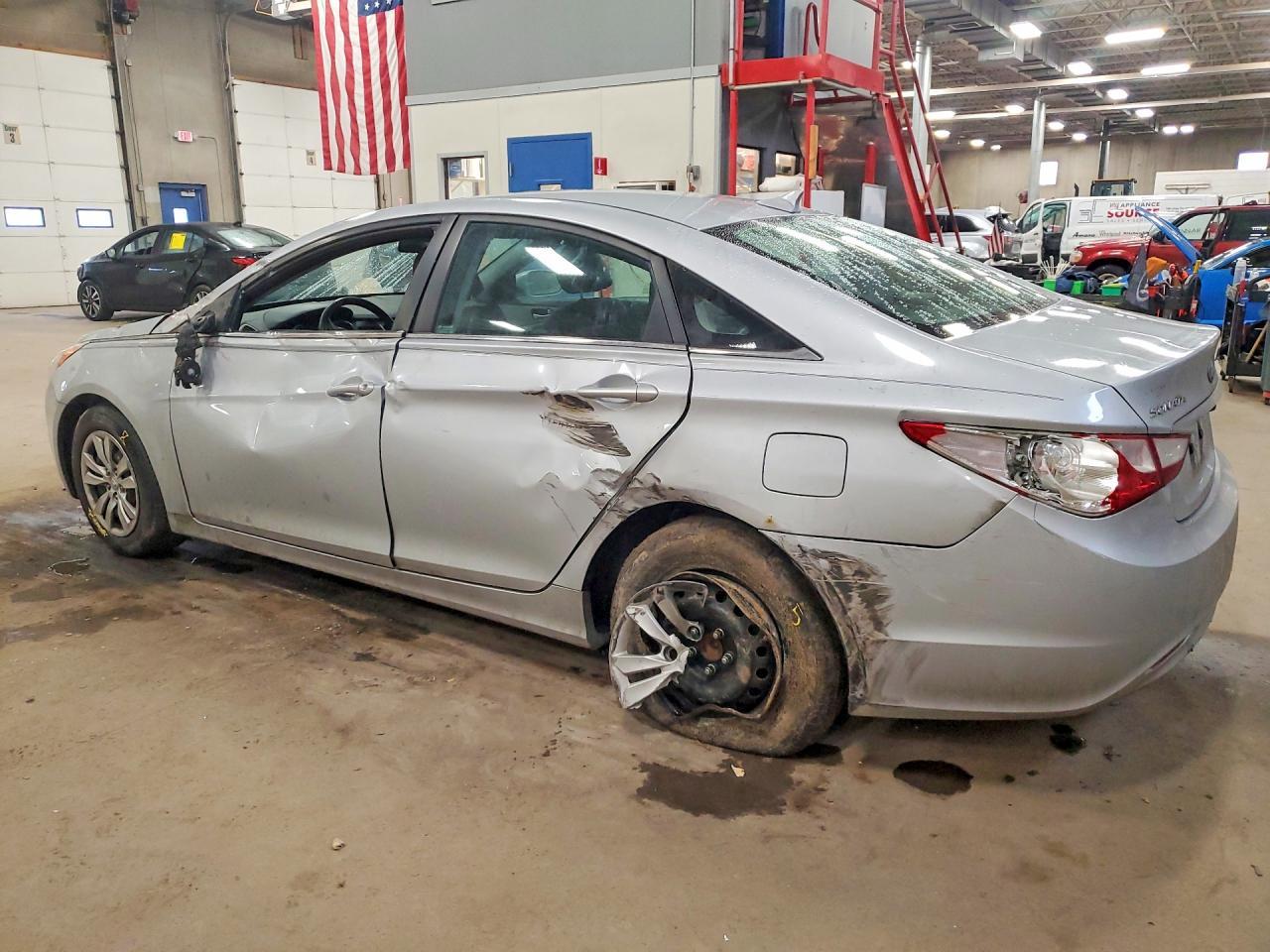 2011 Hyundai Sonata Gls - Фото 2