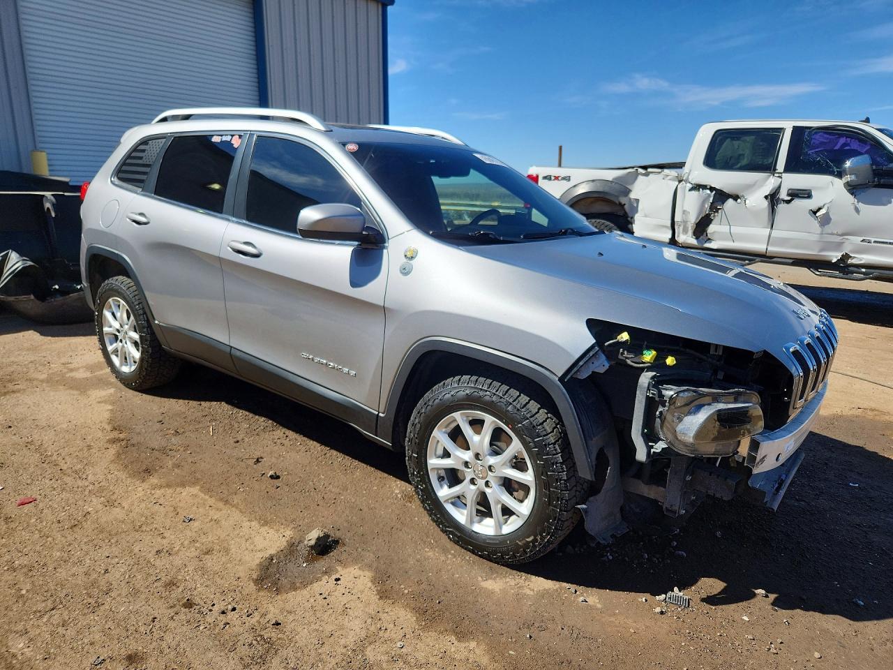 2016 Jeep Cherokee Latitude - Фото 4
