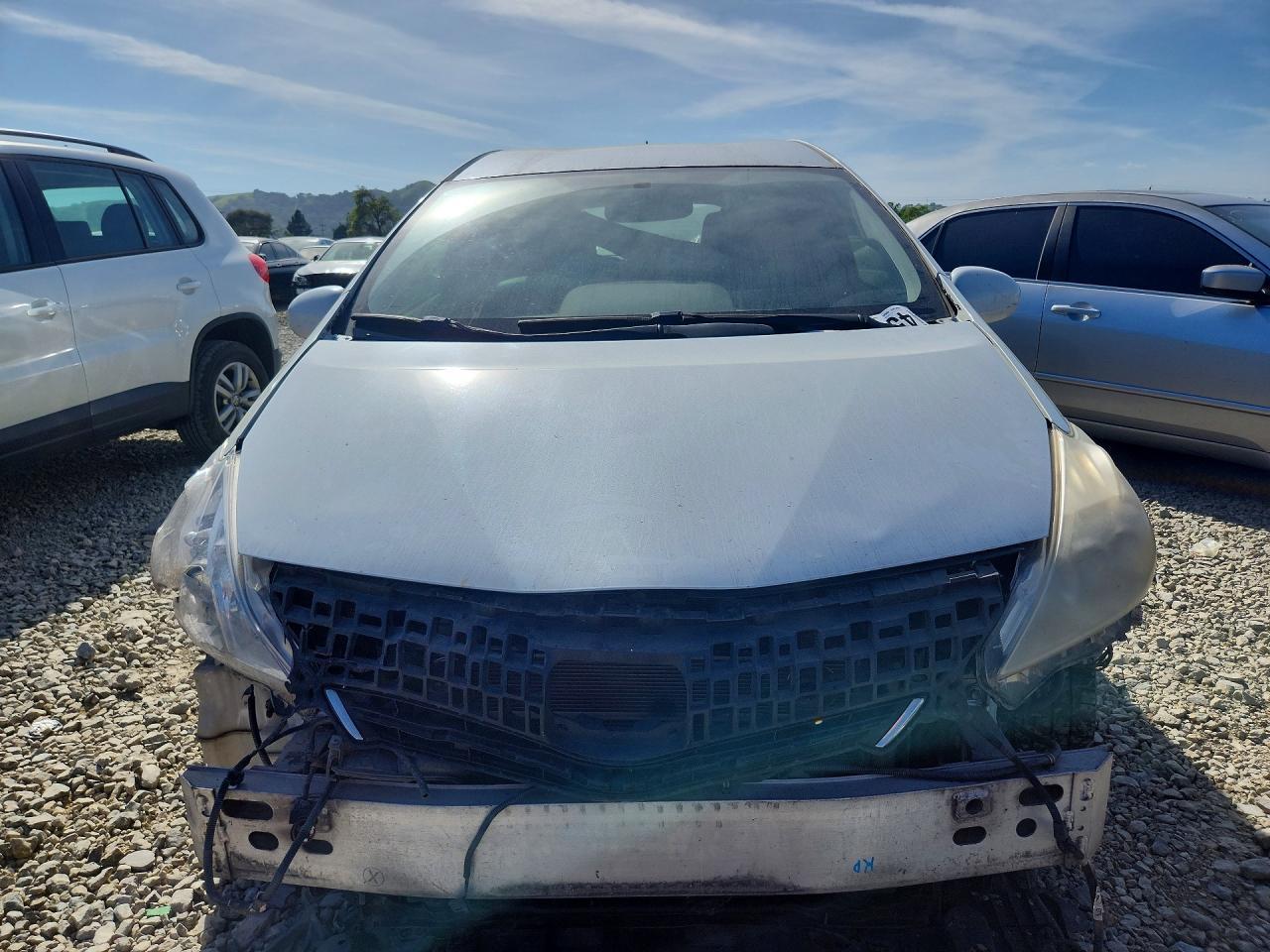 2013 Toyota Prius V Five - Фото 5