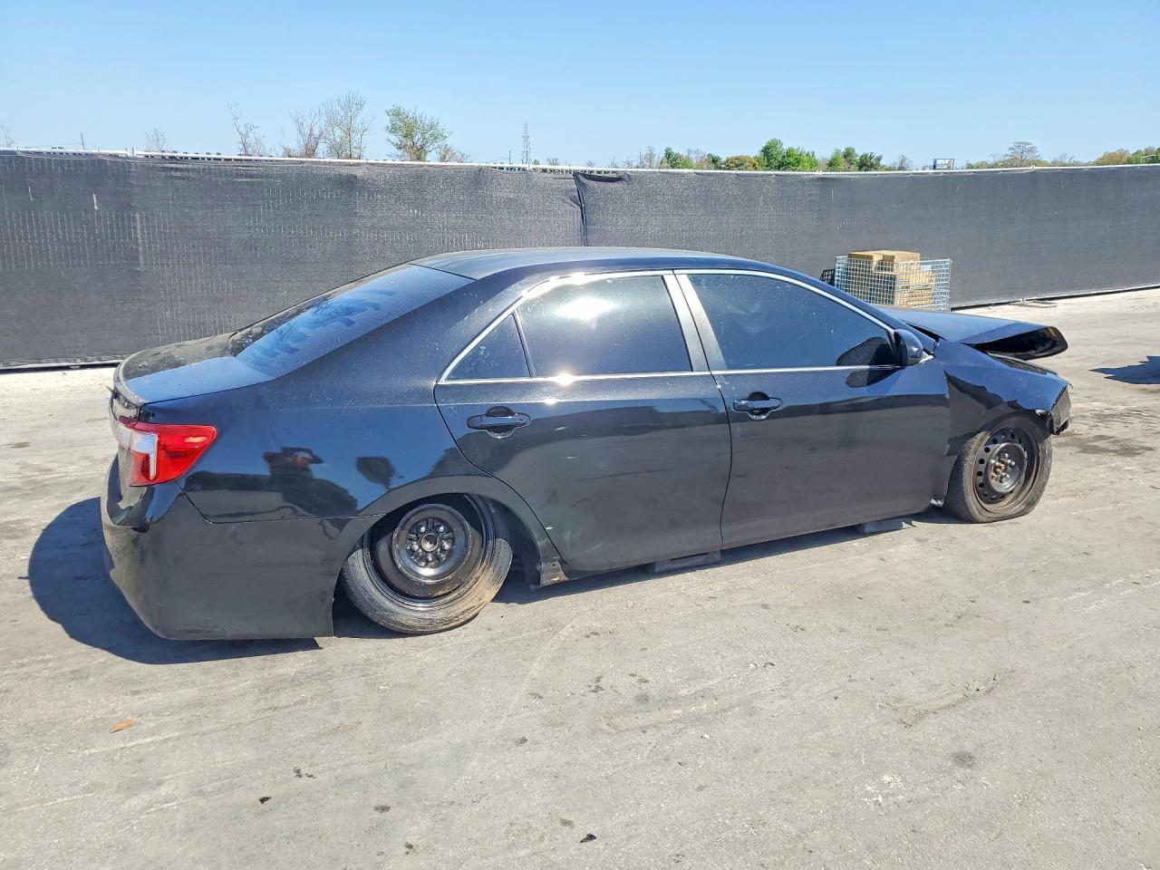 2013 Toyota Camry Se - Image 3