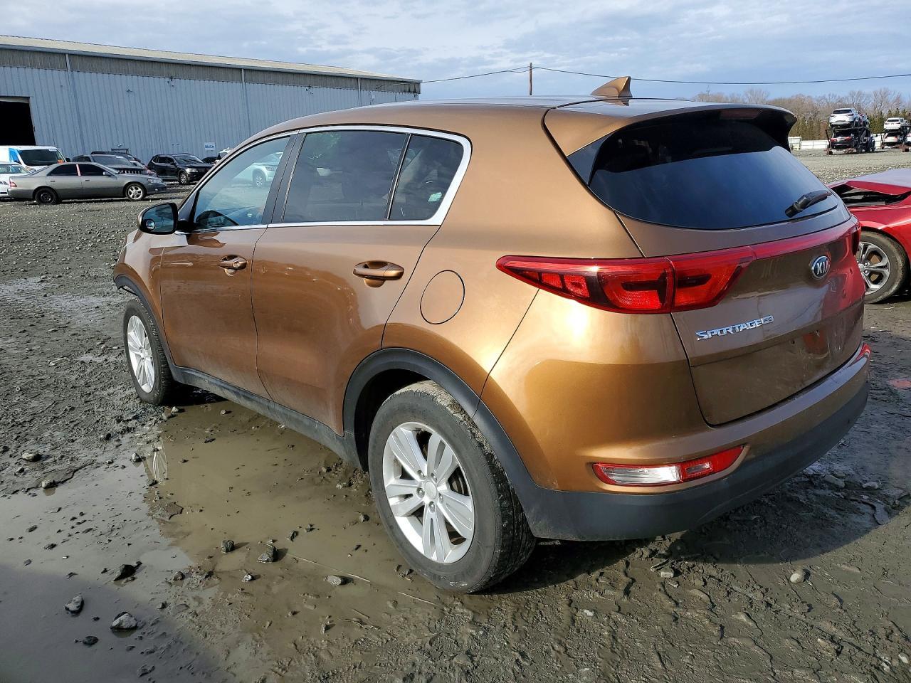 2017 Kia Sportage Lx - Image 2