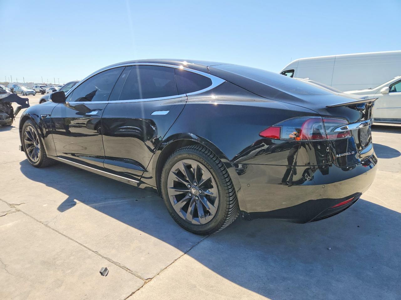 2018 Tesla Model S - Image 2