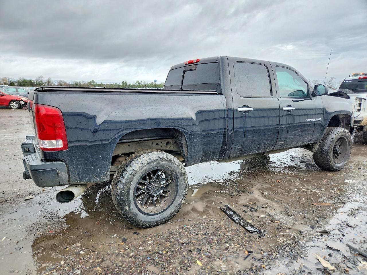 2011 GMC Sierra K2500 Denali - Фото 3
