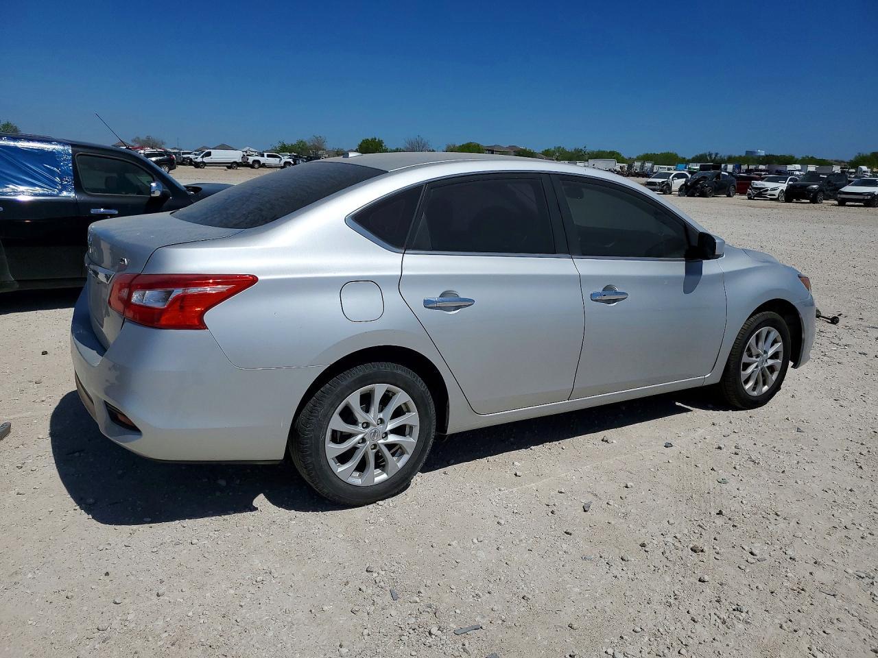 2019 Nissan Sentra Sv - Фото 3