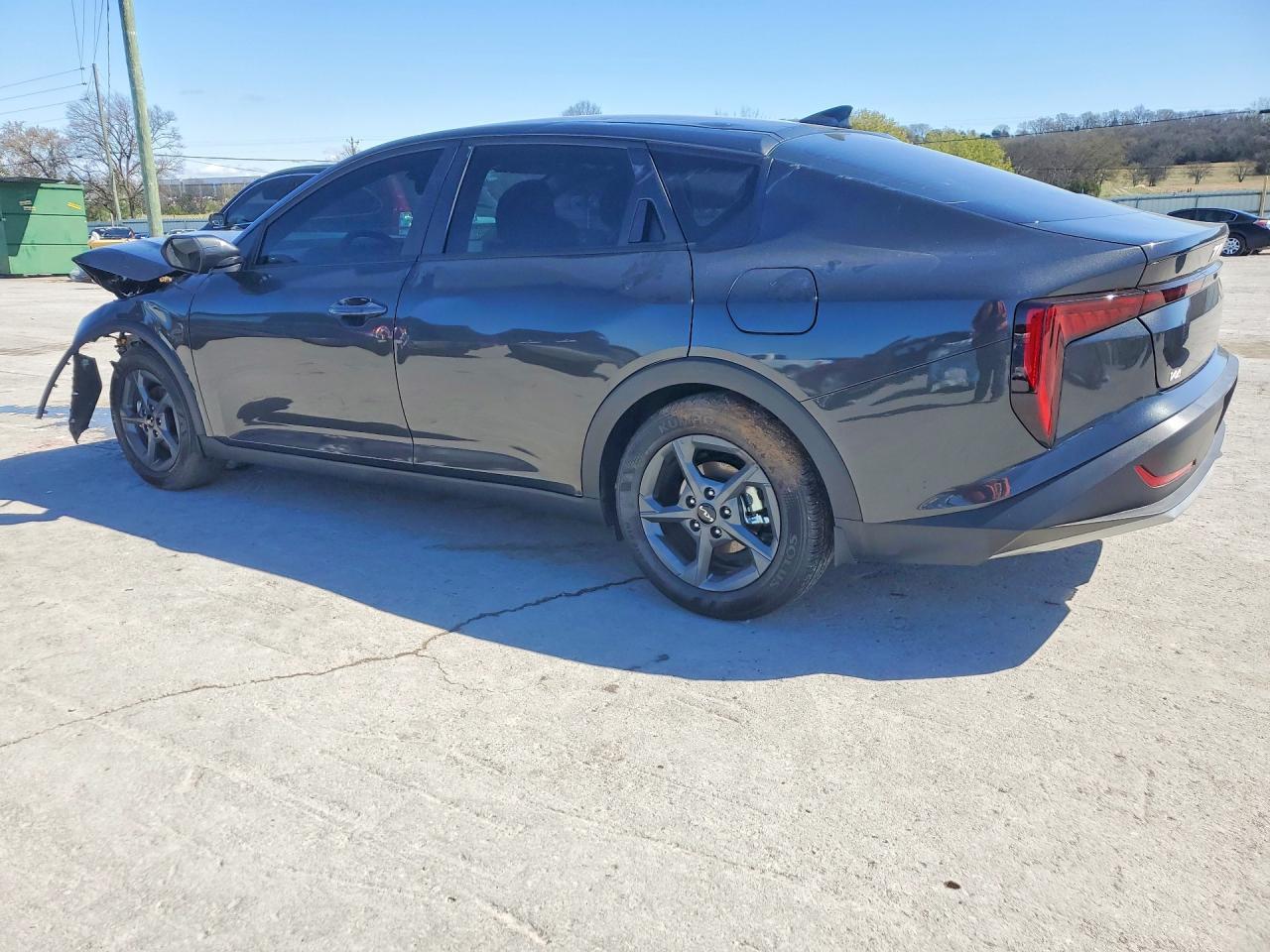 2026 Kia K4 Lxs - Image 2