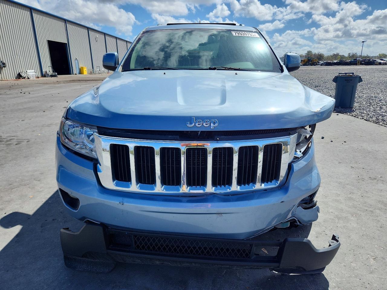 2012 Jeep Grand Cherokee Laredo - Image 5