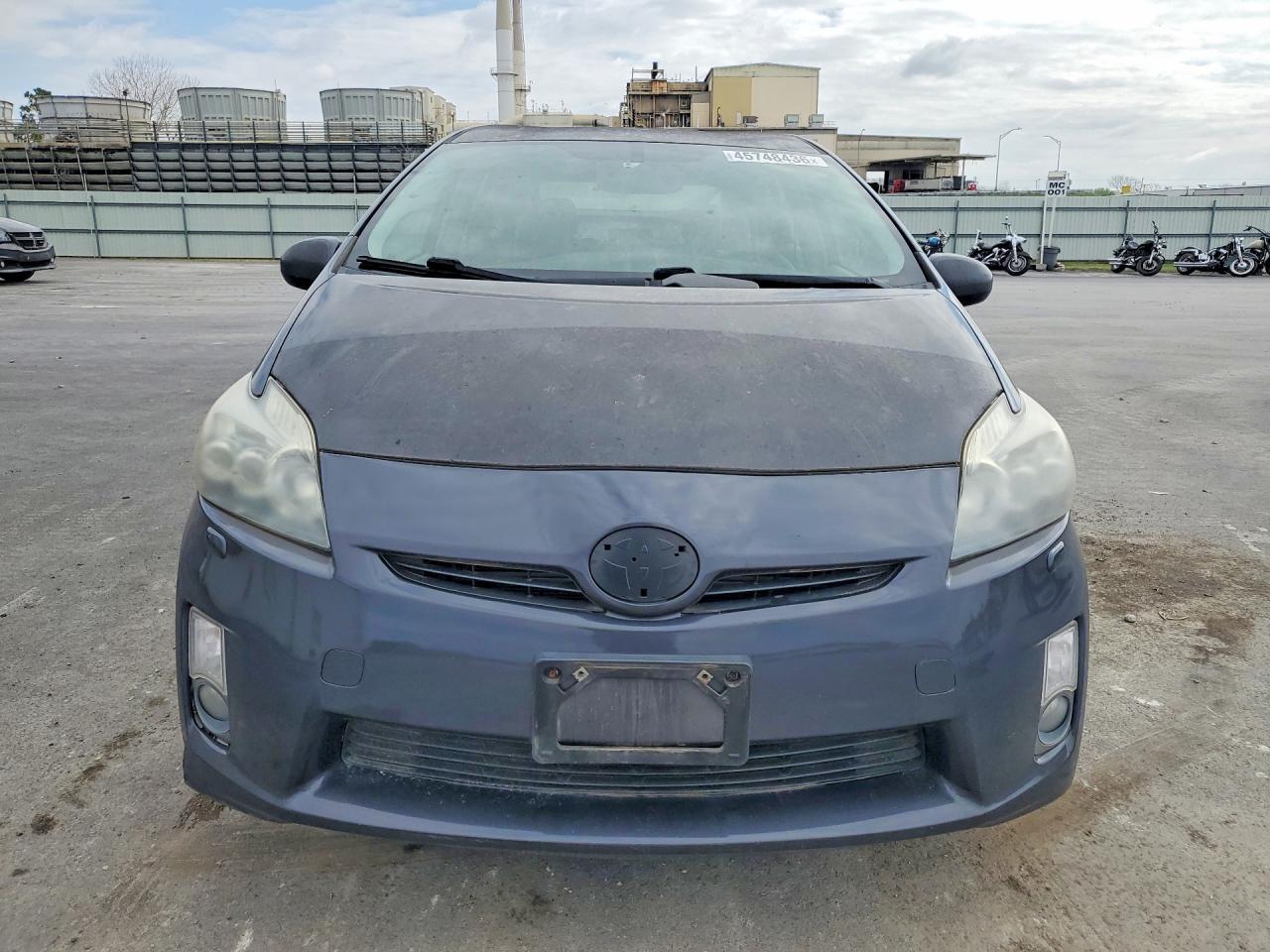 2010 Toyota Prius V - Image 5