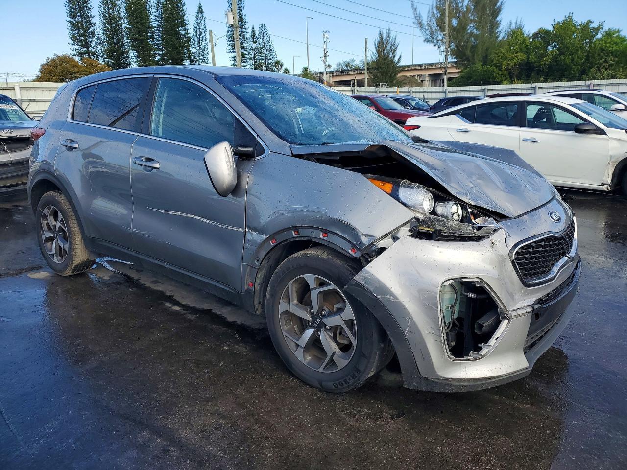 2020 Kia Sportage Lx - Image 4