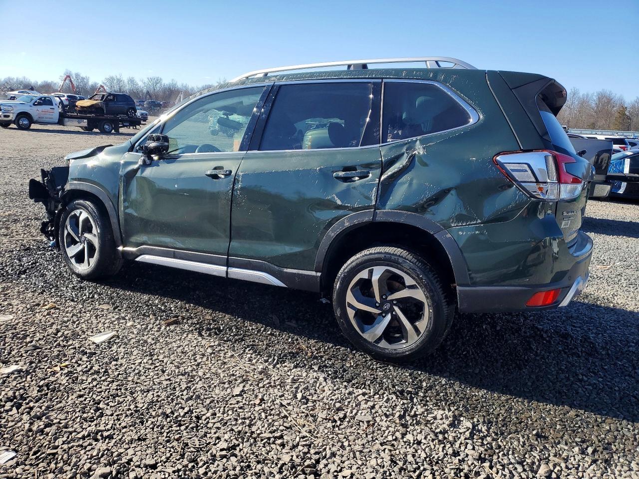 2023 Subaru Forester Touring - Image 2