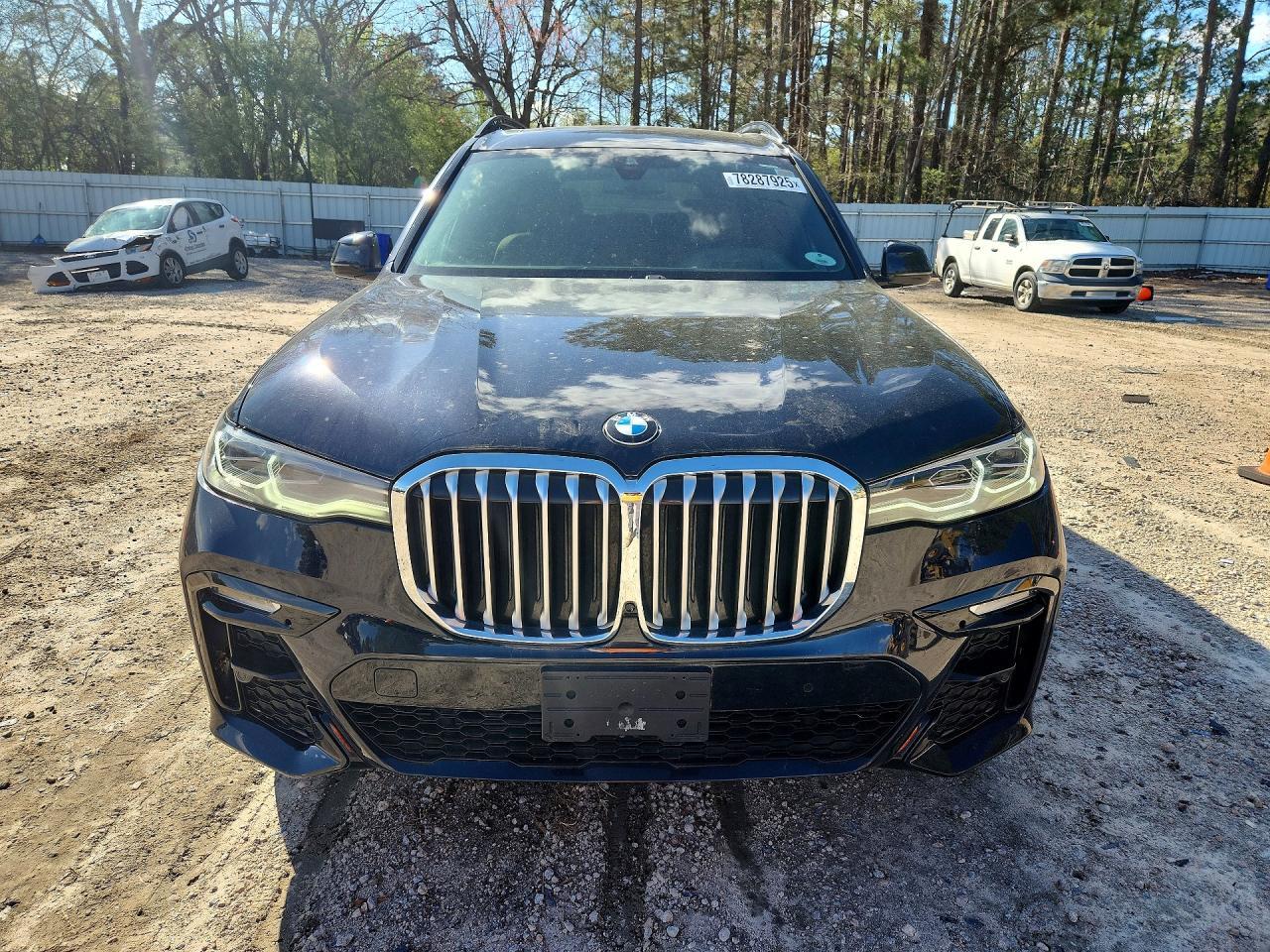 2021 BMW X7 xDrive40I - Фото 5