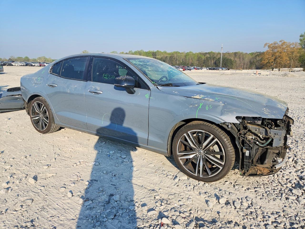 2022 Volvo S60 T8 Recharge R-Design Expressio - Фото 4
