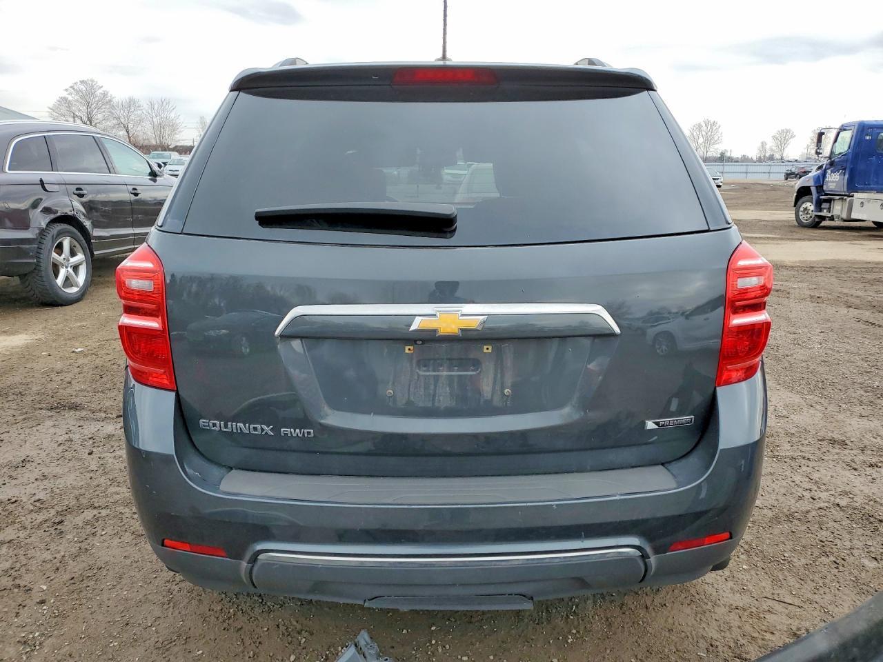 2017 Chevrolet Equinox Premier - Фото 6