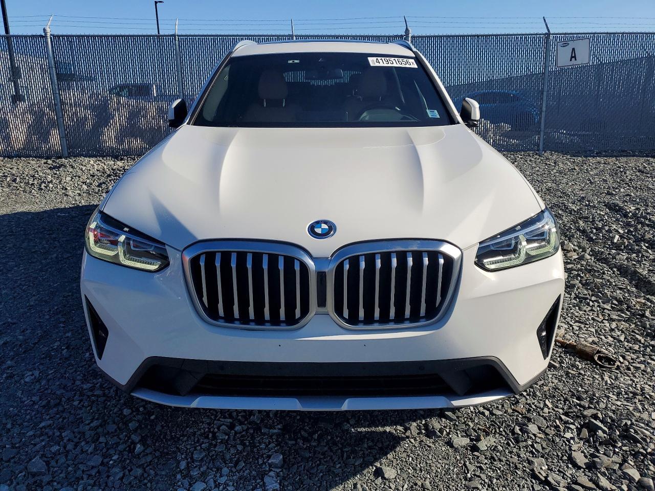 2022 BMW X3 xDrive30E - Image 5